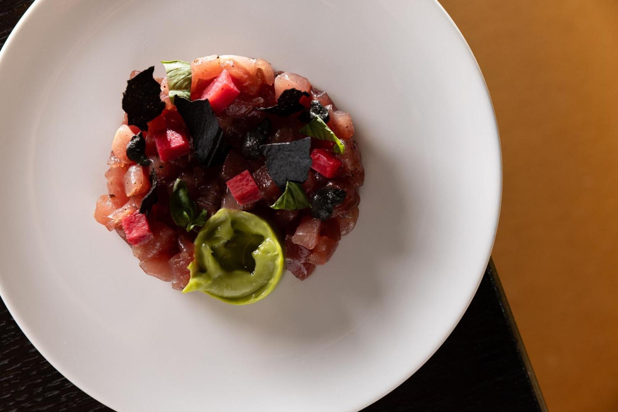 The Times Square Edition New York Ngoại thất bức ảnh A plate of tartar